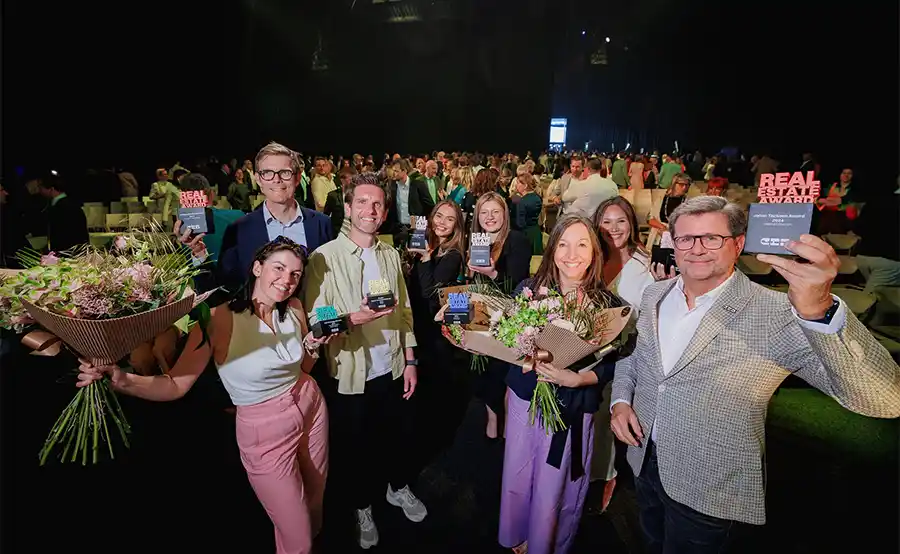 Living Stone sleept Real Estate Award voor beste vastgoedonderneming in de wacht