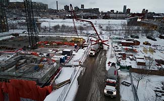 /Natste-jaar-ooit-zet-bouwsector-zwaar-onder-druk/