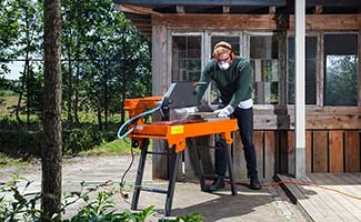 /Vakhandel-Lecot-start-kortverhuur-van-werkmateriaal/