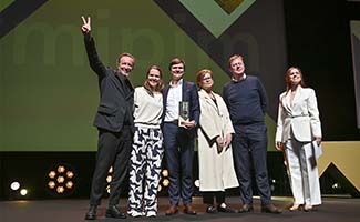 /Belgische-projectontwikkelaar-ION-wint-internationale-vastgoed-oscar-in-Cannes/